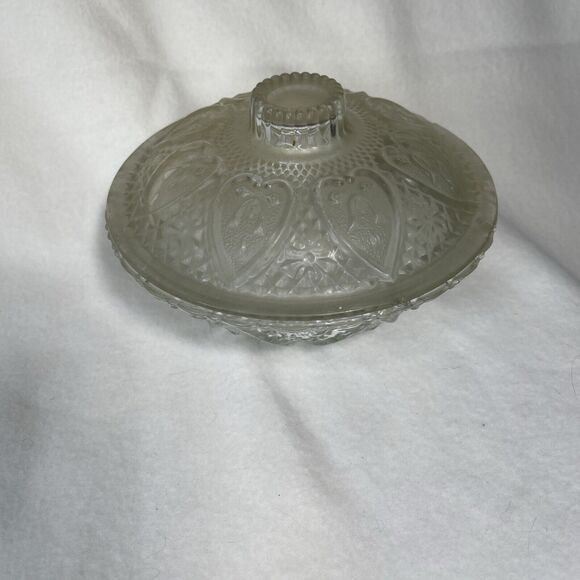 Vintage Pasari Indonesia Clear Glass Pressed Hearts Bowl With Lid - Picture 1 of 5